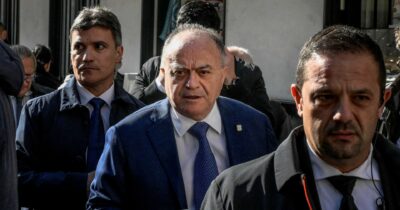 Copertina di Minacce a Gratteri: “Ti sparo in faccia”