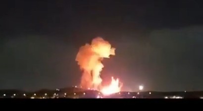 Usa attaccano deposito di munizioni in Iran, Trump posta il video. Esplosioni a Gerusalemme. Colpita petroliera al largo di Dubai