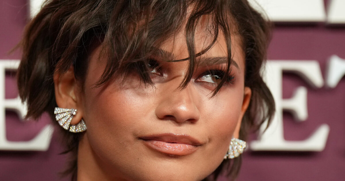 “Sparirò per un pò, dovrò nascondermi. Spero solo che quest’anno non vi stanchiate di me”: lo rivela Zendaya