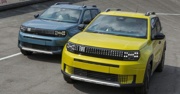 Stellantis richiama 700mila auto ibride a rischio incendio: ecco marchi e modelli interessati