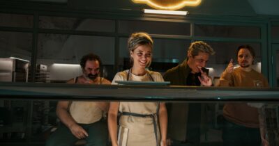 Copertina di Pif inciampa su Dio: il suo quarto film è una commedia pretenziosa e senza grazia. Cameo buffo di Dino Zoff