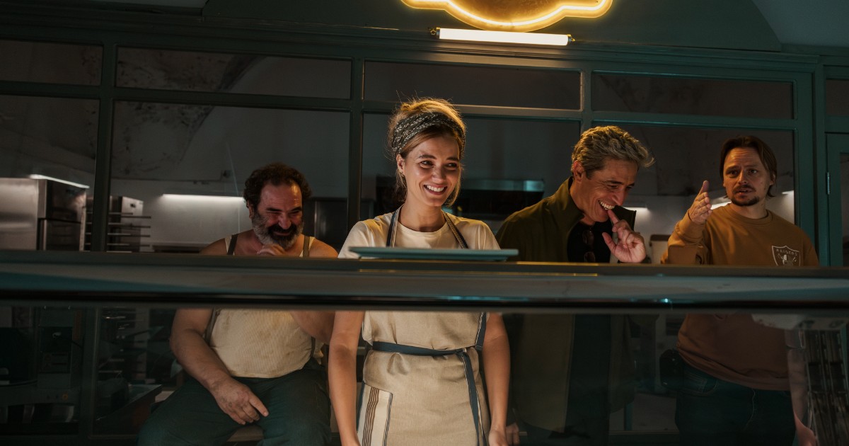 Pif inciampa su Dio: il suo quarto film è una commedia pretenziosa e senza grazia. Cameo buffo di Dino Zoff