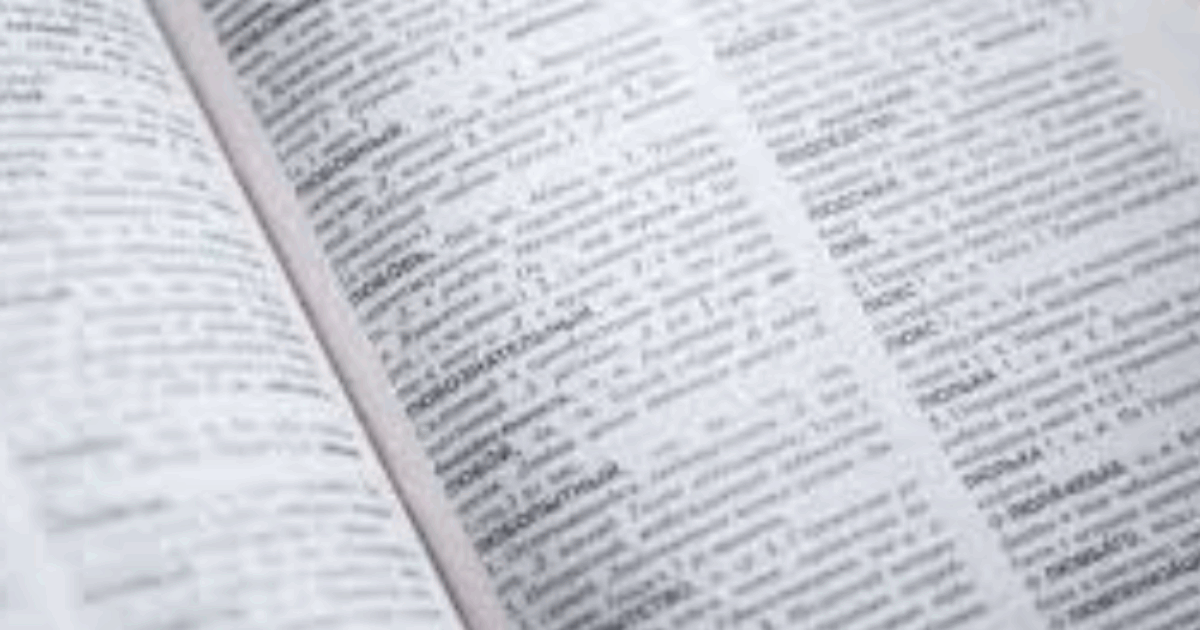 “Rischia di diventare un dialetto”: il futuro dell’italiano è a rischio secondo l’Accademia della Crusca