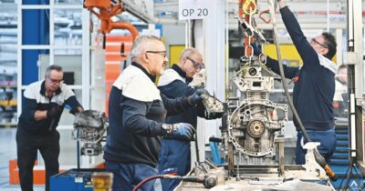 Copertina di 700mila veicoli richiamati: rischio incendio