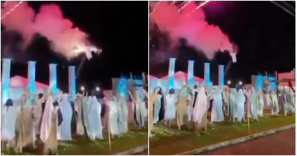 Si alza una folata di vento e Gesù prende fuoco durante la Via Crucis: panico tra i fedeli presenti, illeso l’attore che lo interpretava