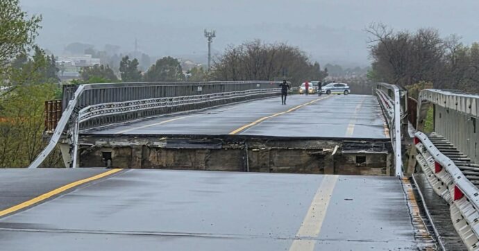 Ponte crollato tra Molise e Abruzzo, disperso il 53enne Domenico Recanati: individuata la sua auto, ricerche in corso anche con i sommozzatori dei Vigili del Fuoco