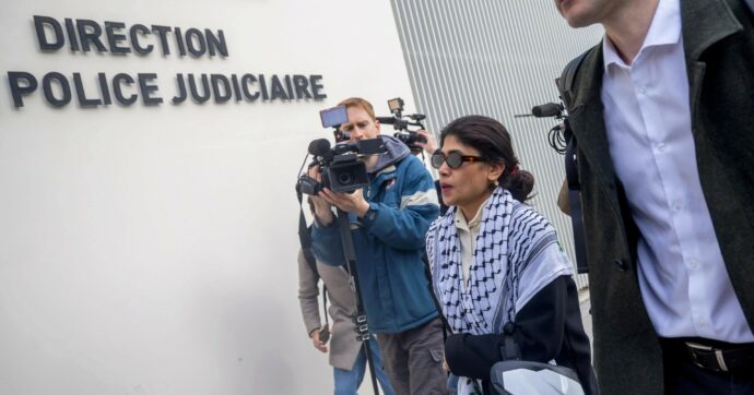 L’eurodeputata Rima Hassan rifiuta le accuse: processo a Parigi