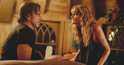 Copertina di ‘’L’ultima battuta’’ di una coppia in crisi: la recensione del film di Bradley Cooper