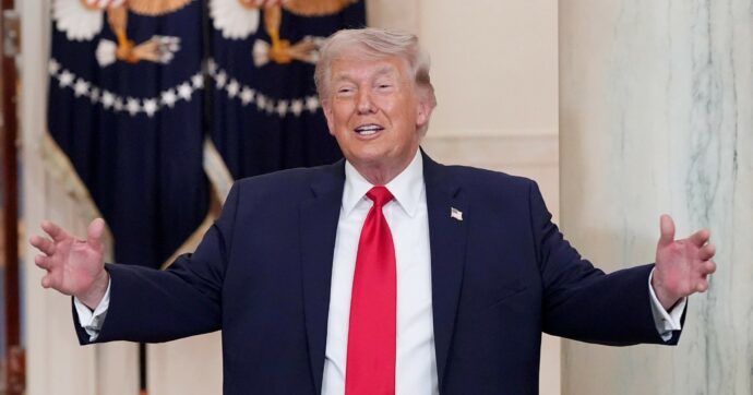 Usa, Trump chiede  152 mln di fondi    per aprire  Alcatraz