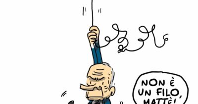 Copertina di Tira di più