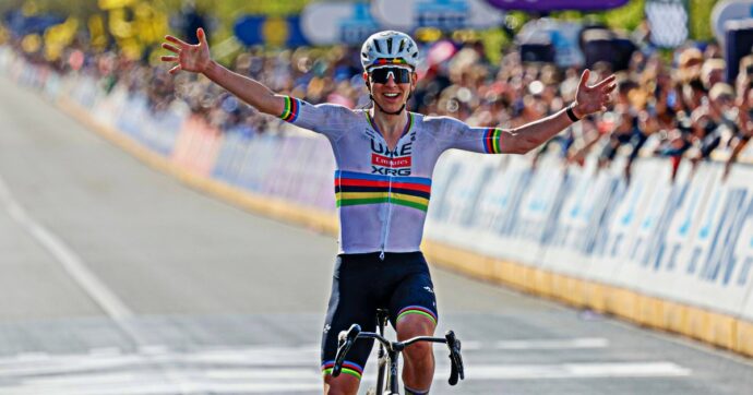 Dominante Pogacar: dopo la Milano-Sanremo trionfa anche al Giro delle Fiandre. Ora punta al pokerissimo