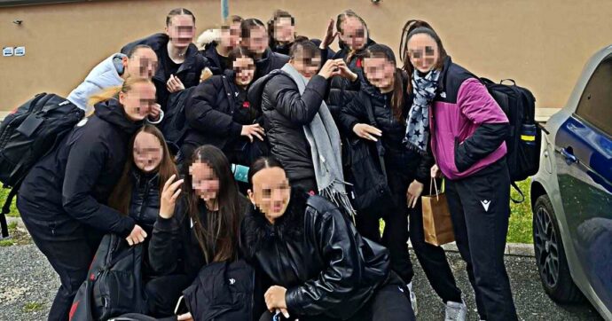 Rubate maglie e iPad alle ragazze della Uyba Volley U16, domani rischiano di non poter giocare: “Ridateci almeno le divise”