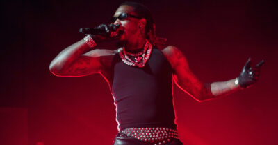 Copertina di Il rapper Offset colpito da un colpo di arma da fuoco: ricoverato in ospedale. Due persone sono state fermate dalla polizia e le autorità stanno indagando sull’incidente