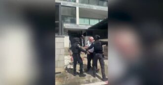 Gli spari e la fuga: nei video l'assalto al Consolato israeliano di Istanbul