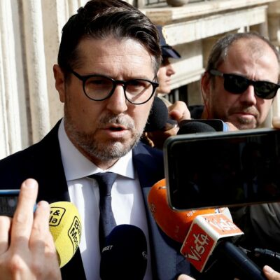 Copertina di “Il mio caro amico Molteni è diventato sottosegretario”: nell’intercettazione del pentito l’entusiasmo per le nomine