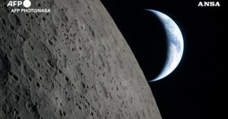 Il tramonto della Terra dietro la Luna: le foto di Artemis II sono già storia