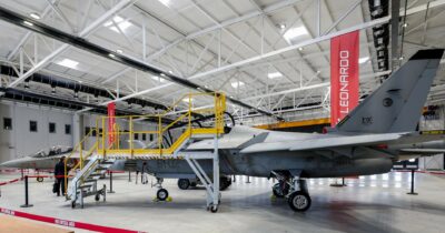 Copertina di Cresce ancora il mercato italiano delle armi. Gli affari con gli Stati Uniti e Israele