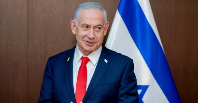 Iran, sconfessata la bugia sul “regime change”. Ma ora Netanyahu parla di “pausa” temporanea