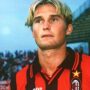 Copertina di Ti ricordi… Andreas Andersson, il “poster boy” svedese col ciuffo platino che i milanisti chiamarono “dondolo”