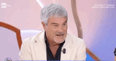 Copertina di Pino Insegno: “Ho pagato 70 mila euro per un’auto mai arrivata, mi ha truffato una persona che conoscevo. Non navigo nell’oro come qualcuno può pensare, ci sono rimasto male, sporco, deluso”