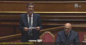 Copertina di “Economia italiana in rallentamento? Credo nei miracoli”: la riposta di Giorgetti in Senato – Video
