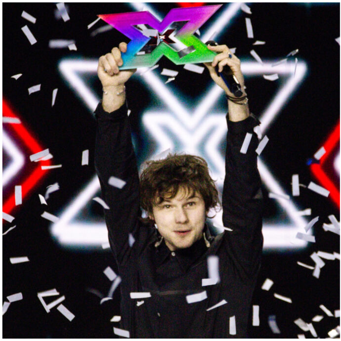 “Ho vinto X Factor ma non ero né emotivamente, né mentalmente pronto a cavalcare il successo. La psicoterapia ha cambiato l’approccio alle mie relazioni”: parla Baltimora