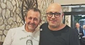 Copertina di Bisteccheria d’Italia, la procura chiede alla Camere di accedere a tutte le chat tra Andrea Delmastro e Mauro Caroccia