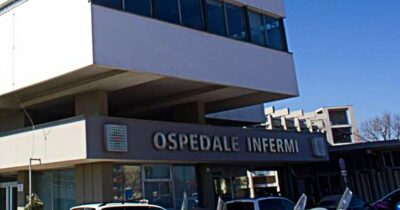 Copertina di Rimini, dichiarata la morte cerebrale del 12enne rimasto incastrato nell’idromassaggio