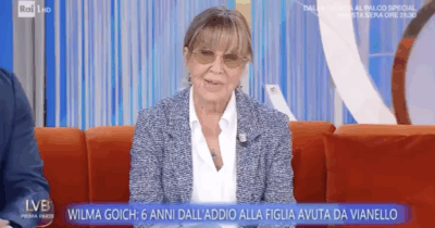 Copertina di “È dura, sei anni senza mia figlia. In una delle mie serate no ho scritto una canzone per lei. Se avrò la forza la inciderò”: Wilma Goich si commuove