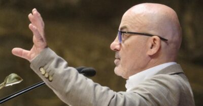 Copertina di Oggi confronto un manager delle tecnologie con l’intelligenza artificiale: entrambi sono convincenti