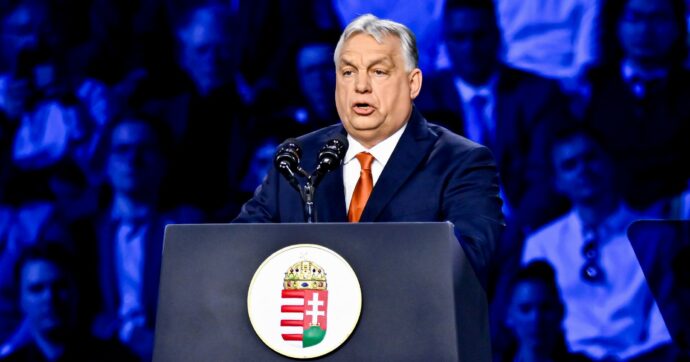 Ungheria: a Orbán domani per vincere serve l’ultradestra