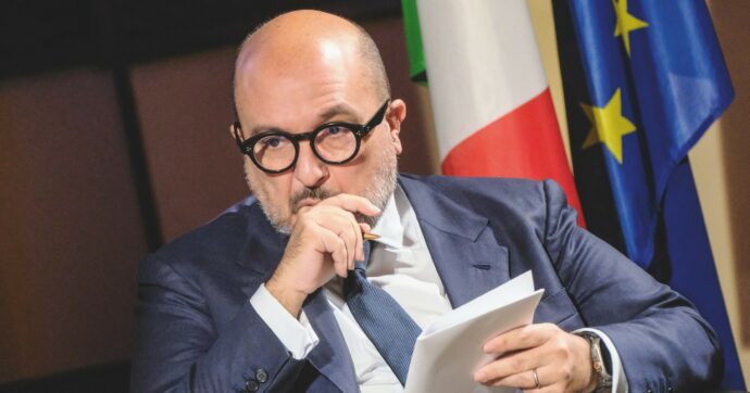 Archiviazione per “Report”: la sconfitta di Sangiuliano. La causa riguardava i colloqui registrati tra l’ex ministro e la moglie