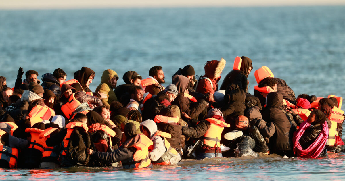 l8217empatia non 232 una bussola affidabile dobbiamo imparare a riconoscere un8217ingiustizia anche quando la vittima non ci somiglia da Ilfattoquotidiano.it l8217empatia non 232 una bussola affidabile dobbiamo imparare a riconoscere un8217ingiustizia anche quando la vittima non ci somiglia