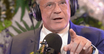 Copertina di “Pannella? Penso si fosse invaghito di me. Con Berlusconi inseparabili, una volta ad Arcore facemmo una riunione correndo. Una persona che ammiro? Mario Draghi”: così Cecchi Paone