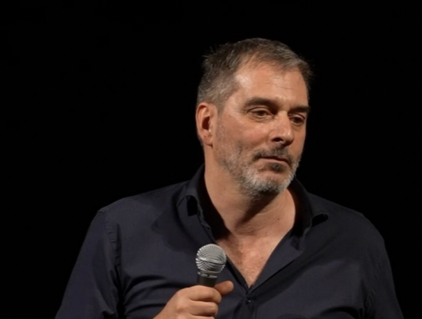 “Ho fatto l’animatore ma ero scarsissimo, non come Pintus o Fiorello. Io sono più antipatico. Se ho mai rischiato le botte? Sì, al Campionato del mondo di tiro al piattello”: così Filippo Giardina