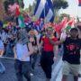 Copertina di Potere al Popolo organizza banchetto pro Cuba a Torino. Banca Intesa mette in guardia i dipendenti: “Gruppi estremisti”