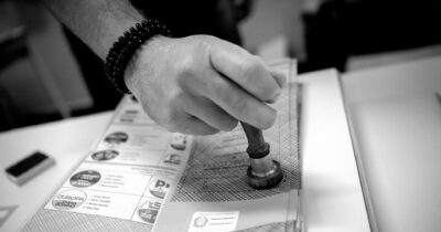 Copertina di Il Sud  vota di nuovo contro Meloni &C.