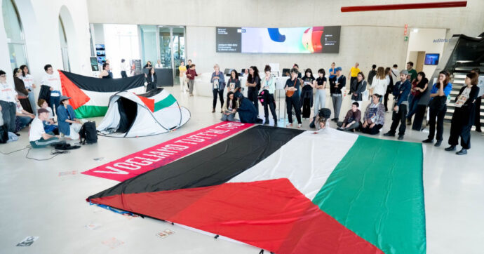 Roma, il MaXXI epicentro italiano delle proteste pro-Palestina: “Il sistema culturale non sia complice del genocidio”