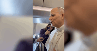 Copertina di Il video in cui il Papa risponde a Trump: “Non ho paura di lui, non ho intenzione di fare un dibattito con lui”