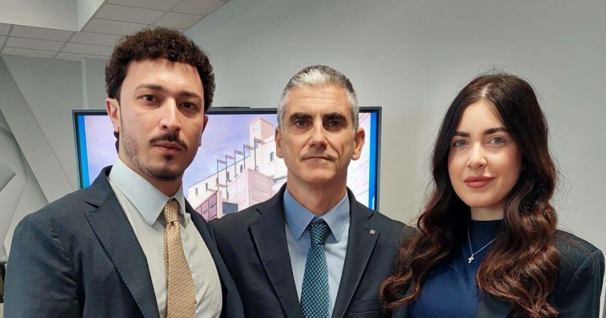 il neo presidente del conservatorio di salerno scelto da bernini un fedelissimo di fi io qui grazie alla militanza da Ilfattoquotidiano.it il neo presidente del conservatorio di salerno scelto da bernini un fedelissimo di fi io qui grazie alla militanza