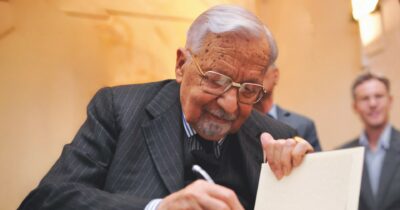 Copertina di Il Nobel al ‘’poeta’’ Gelli… Ma è tutto uno scherzo: nel  1987 un giornalista e un editore progettano di beffare il massone-scrittore