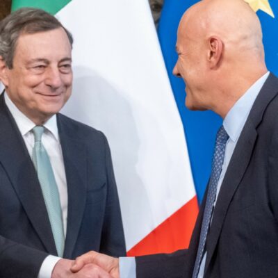 Copertina di Equalize, i contatti con Eni e dentro il governo Draghi