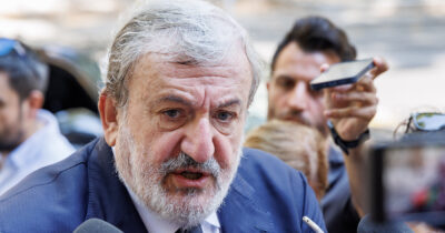 Copertina di Nuovo no del Csm a Emiliano: bocciato anche l’incarico da consulente per l’Ilva. E il ritorno in toga è sempre più vicino