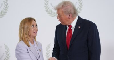 Copertina di Da alleato di ferro di Trump a idolo dell’Iran: pioggia di complimenti social all’Italia da Teheran dopo lo scontro con Israele