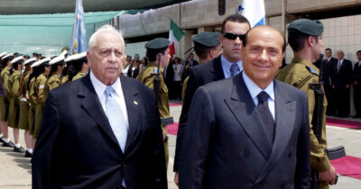 Copertina di Da export di armi ad addestramento e intelligence: cosa prevede l’accordo Italia-Israele firmato a Parigi nel 2003