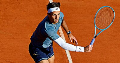 Copertina di Musetti torna a sorridere dopo l’infortunio: vince a Barcellona e va agli ottavi. Successo anche per altri tre italiani