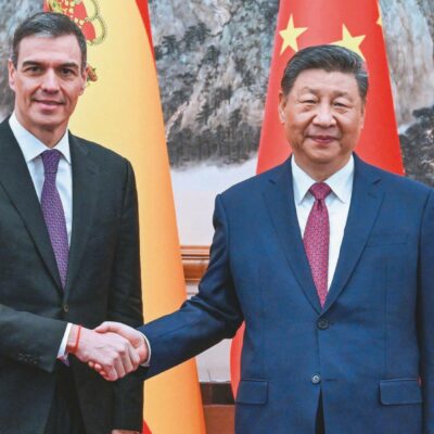 Copertina di Iran, l’asse tra Xi e Sánchez contro la “legge della giungla”