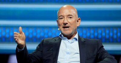 Copertina di Con Globalstar, Bezos sfida Starlink di Musk
