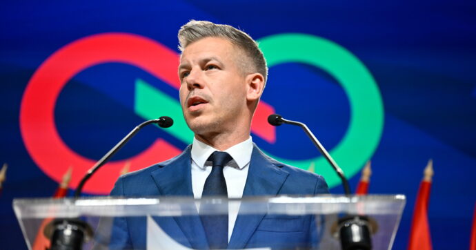 Ungheria, Magyar non è ancora premier e già minaccia i media pubblici: “Da voi propaganda pro Orbán, fermerò i finanziamenti di Stato”