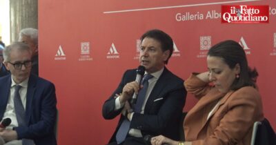 Copertina di Conte sugli attacchi di Trump: “Meloni ha dovuto constatare il fallimento della sua politica estera. Io mai Maga, semmai Miga”